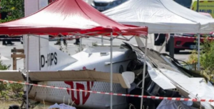 Avião de escola de paraquedismo cai na França e deixa 11 mortos